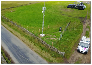 The new mast at Ipstones Edge